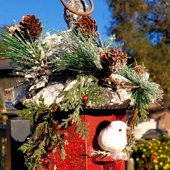 Christmas Winter Birdhouse Farmhouse Table Decor Bird Country Rustic - Picture 5 of 10